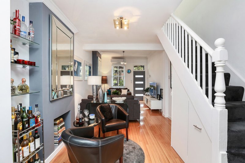 Photo - 65 Park Street, Erskineville NSW 2043 - Image 4