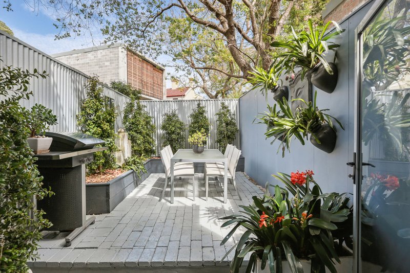 Photo - 65 Park Street, Erskineville NSW 2043 - Image 5