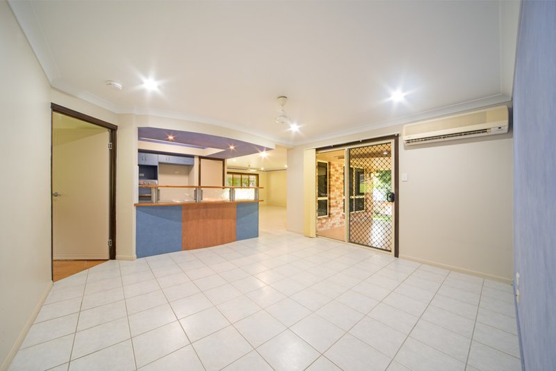 Photo - 65 Parkwood Terrace, Cannonvale QLD 4802 - Image 14