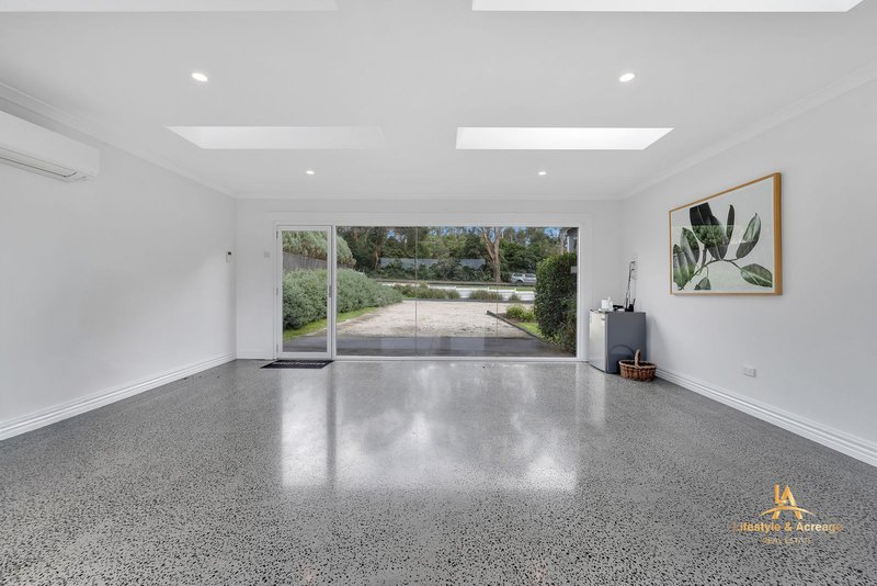 Photo - 65 Princes Avenue, Drouin VIC 3818 - Image 30