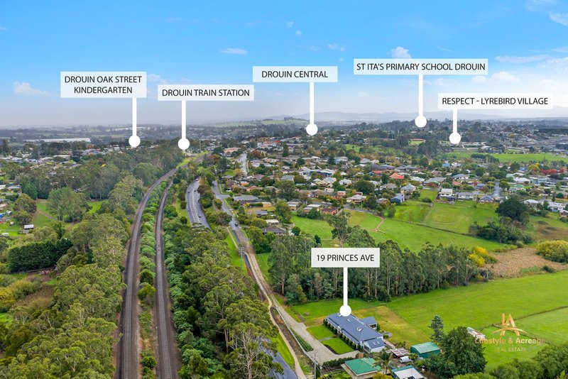 Photo - 65 Princes Avenue, Drouin VIC 3818 - Image 32