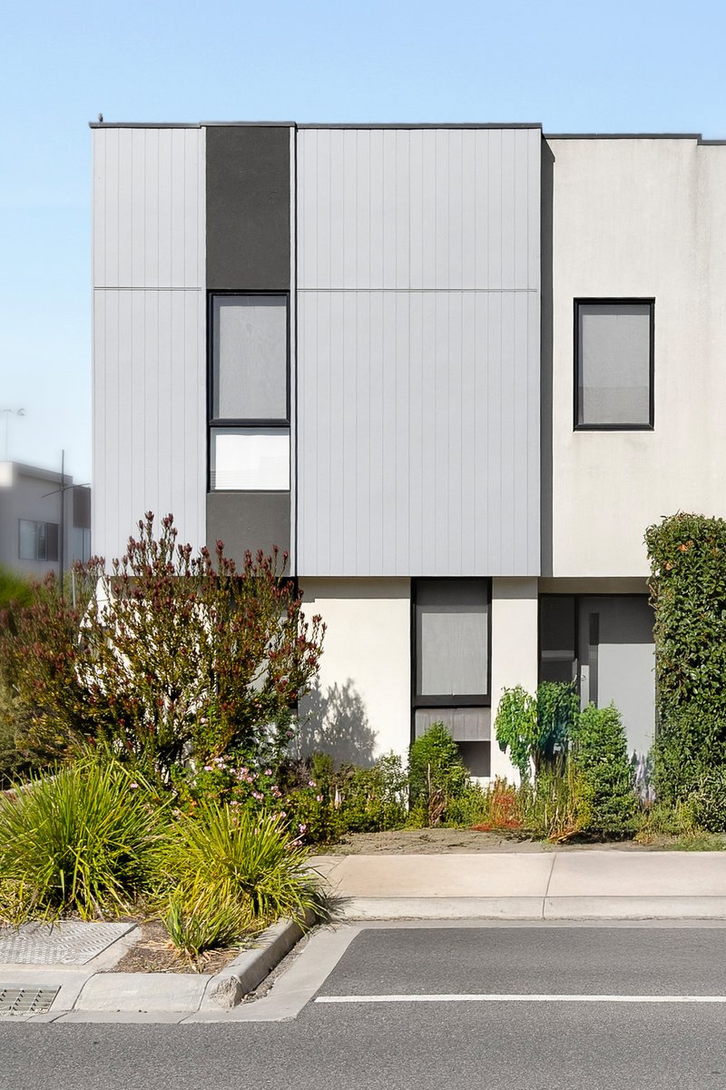 65 Regatta Drive, Craigieburn VIC 3064