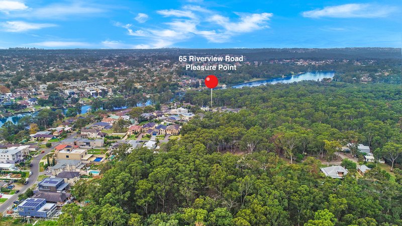 Photo - 65 Riverview Road, Pleasure Point NSW 2172 - Image 3