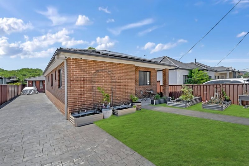 Photo - 65 Robertson Street, Merrylands NSW 2160 - Image 1
