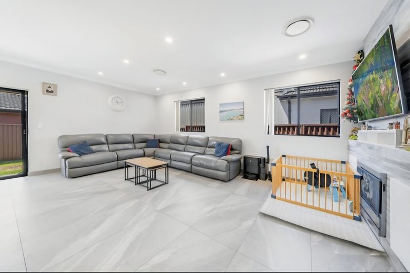Photo - 65 Robertson Street, Merrylands NSW 2160 - Image 3
