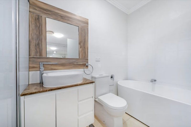 Photo - 65 Robertson Street, Merrylands NSW 2160 - Image 6