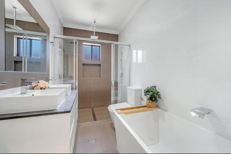 Photo - 65 Robertson Street, Merrylands NSW 2160 - Image 11