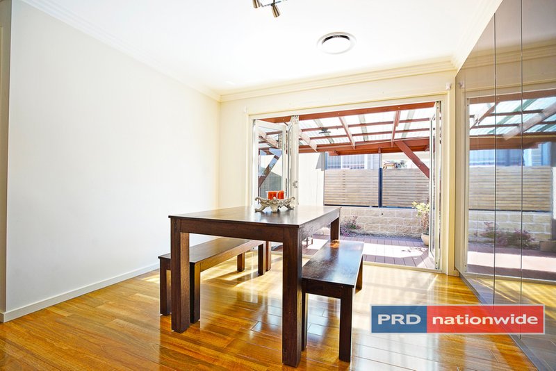 Photo - 65 Russell Street, Emu Plains NSW 2750 - Image 4