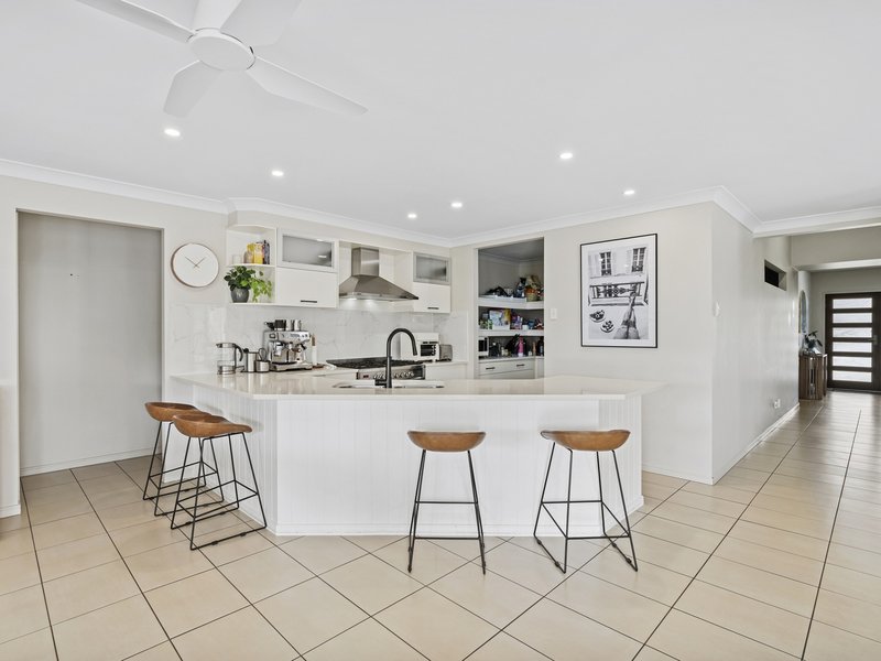 Photo - 65 Salvado Drive, Pacific Pines QLD 4211 - Image 5