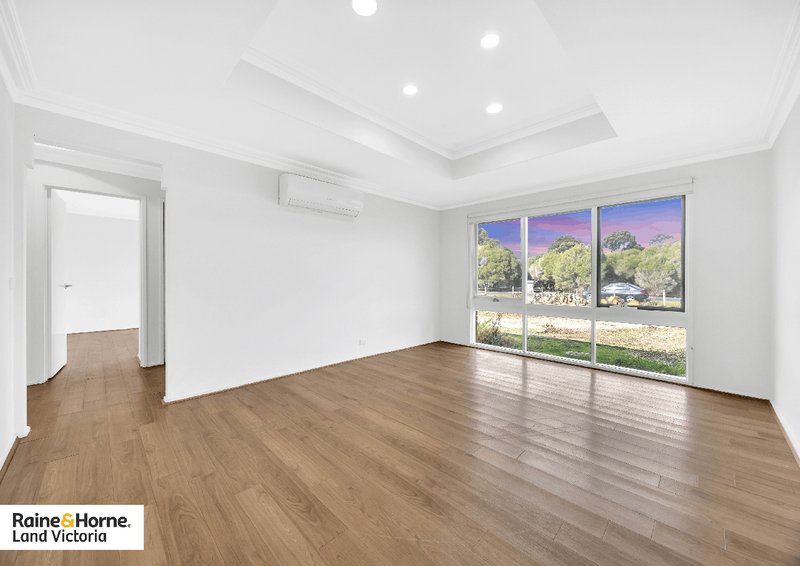Photo - 65 St Andrews Drive, Lara VIC 3212 - Image 9
