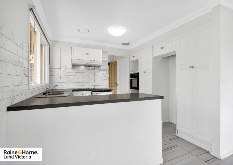 Photo - 65 St Andrews Drive, Lara VIC 3212 - Image 15
