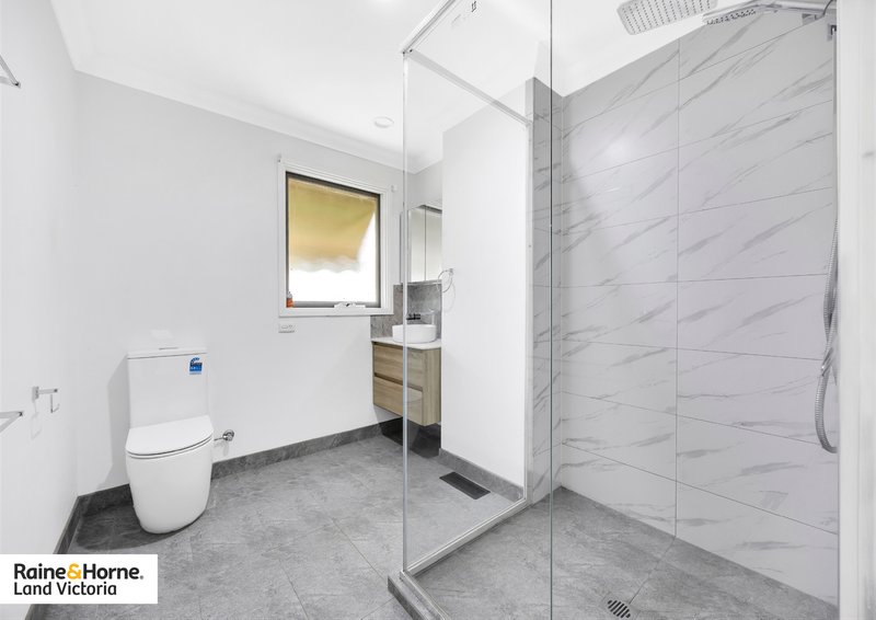Photo - 65 St Andrews Drive, Lara VIC 3212 - Image 17