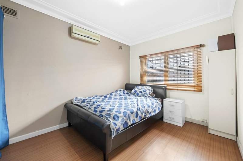 Photo - 65 St Johns Road, Canley Heights NSW 2166 - Image 5