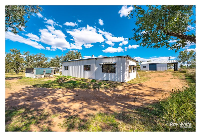 Photo - 65 Stewart Street, Gracemere QLD 4702 - Image 22