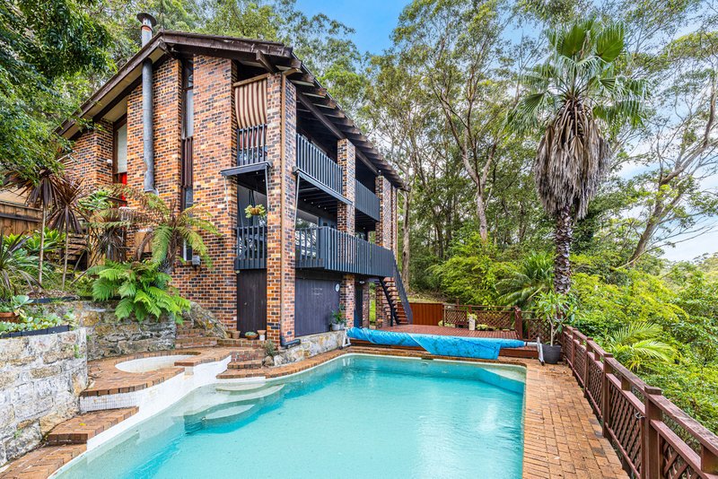 Photo - 65 The Comenarra Parkway, Thornleigh NSW 2120 - Image 8