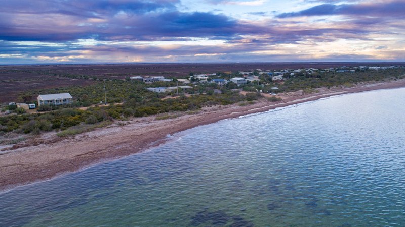 Photo - 65 The Esplanade, Thompson Beach SA 5501 - Image 4