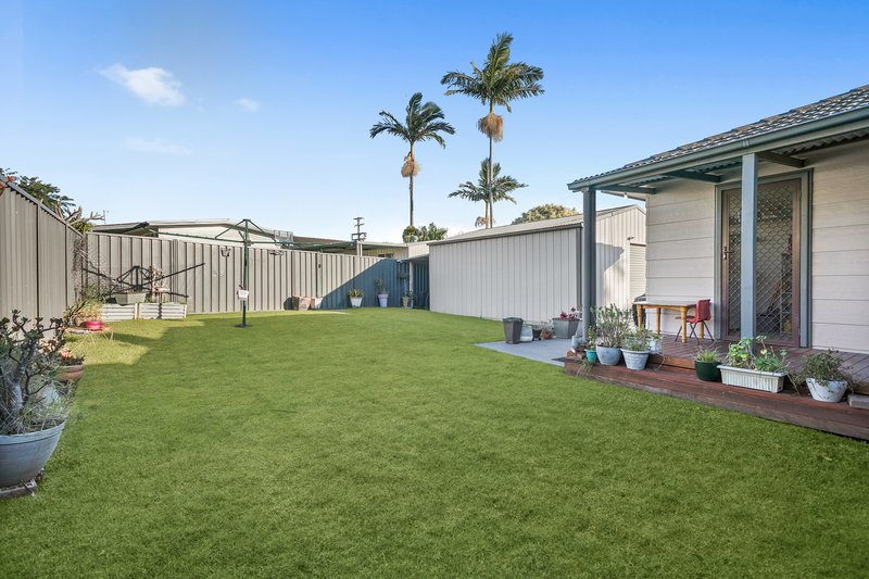 Photo - 65 Ulster Avenue, Warilla NSW 2528 - Image 8