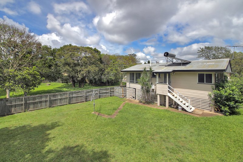 Photo - 65 Valmar Street, Upper Mount Gravatt QLD 4122 - Image 12