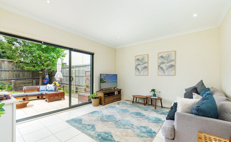 Photo - 65 Waterfall Boulevard, The Ponds NSW 2769 - Image 3