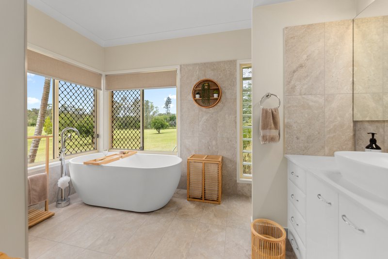 Photo - 65 Waterside Drive, Wamuran QLD 4512 - Image 6