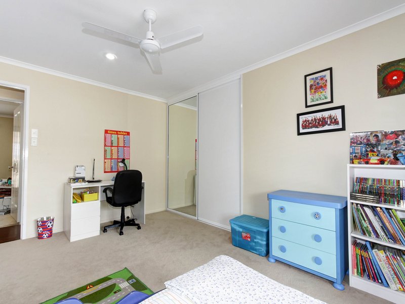 Photo - 65 Wellington Crescent, Wondunna QLD 4655 - Image 17