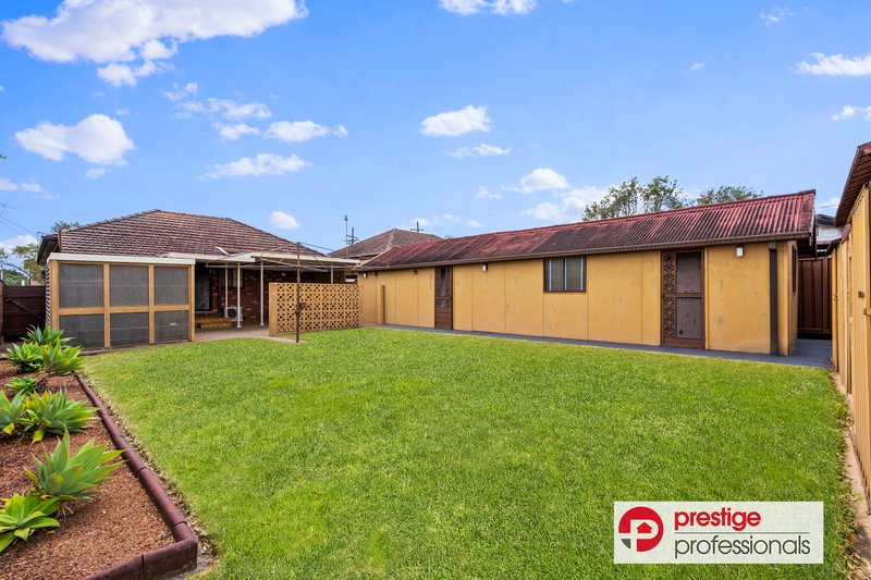 Photo - 65 Windsor Road, Padstow NSW 2211 - Image 11