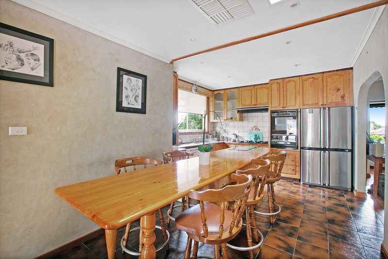 Photo - 65 Yarra Avenue, Reservoir VIC 3073 - Image 7