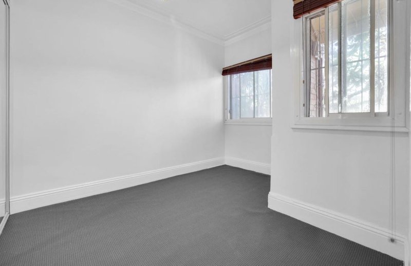 Photo - 65 Yelverton Street, Sydenham NSW 2044 - Image 4