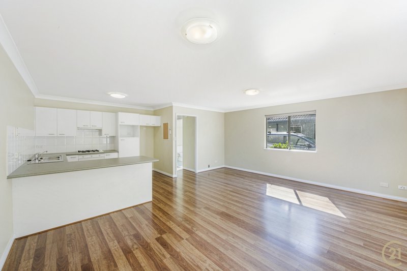 Photo - 6/50-52 Karalta Road, Erina NSW 2250 - Image 4