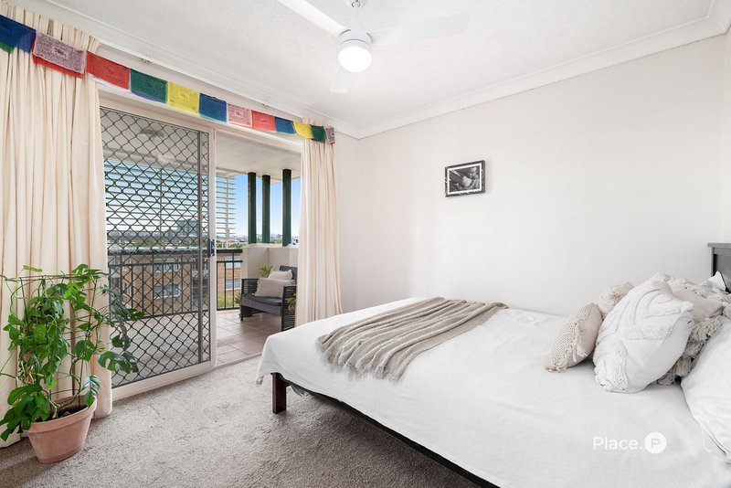 Photo - 6/50 Rialto Street, Coorparoo QLD 4151 - Image 7