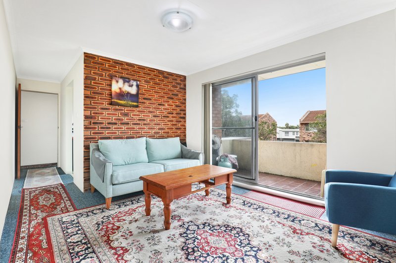 Photo - 6/50 Thalassa Avenue, East Corrimal NSW 2518 - Image 3