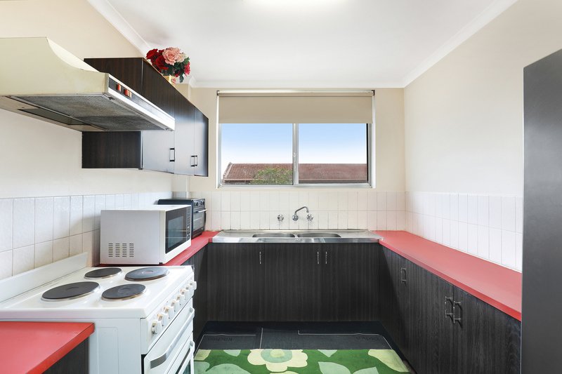 Photo - 6/50 Thalassa Avenue, East Corrimal NSW 2518 - Image 4