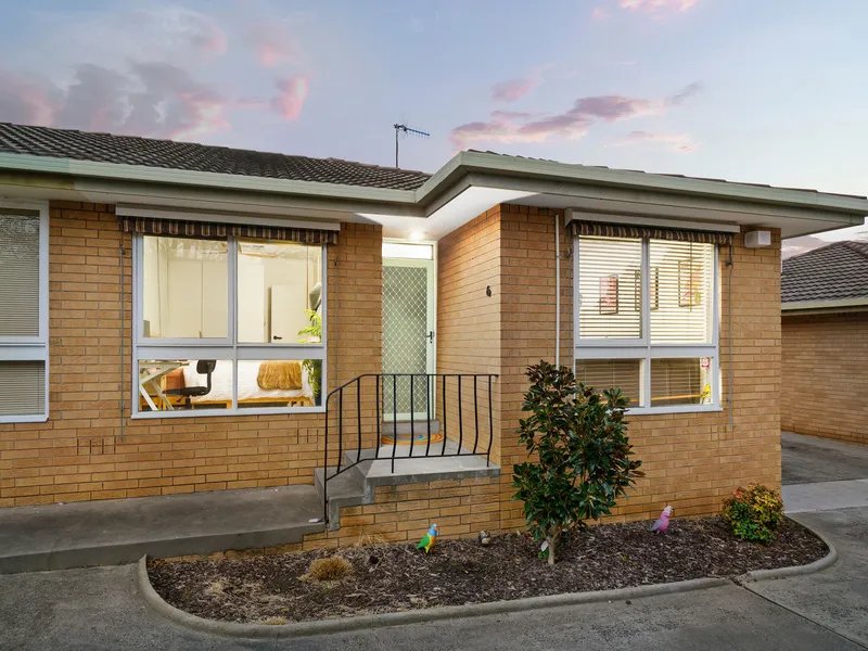 Photo - 6/508-510 Moreland Road, Brunswick West VIC 3055 - Image 1