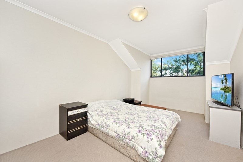 Photo - 65/1-4 The Crescent, Strathfield NSW 2135 - Image 4