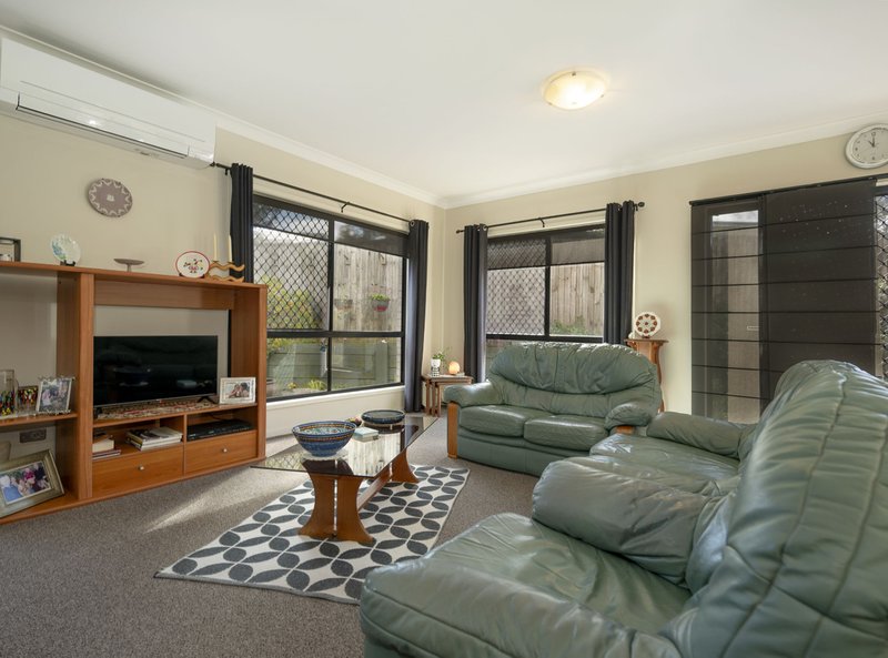 Photo - 6/51 Jellicoe Street, Mount Lofty QLD 4350 - Image 8