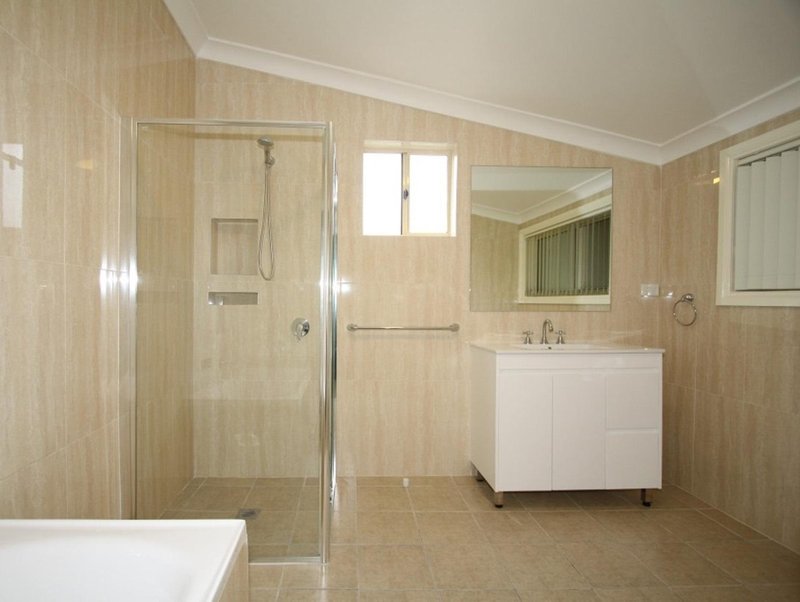 Photo - 651 Pacific Highway, Mount Colah NSW 2079 - Image 4