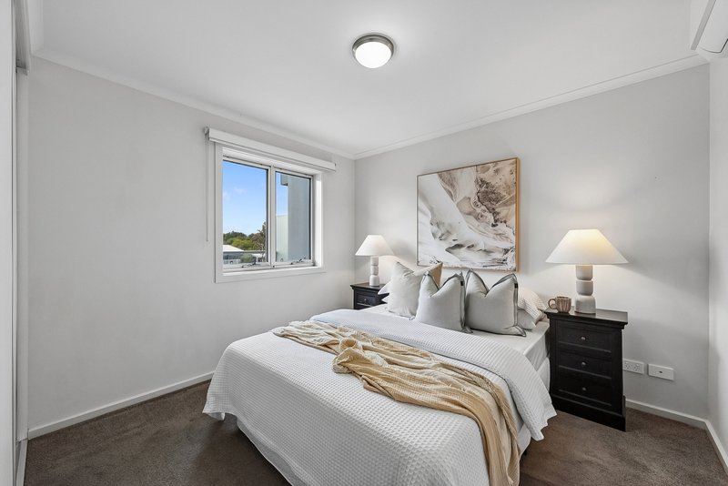 Photo - 6/51 Victoria Parade, Mawson Lakes SA 5095 - Image 7