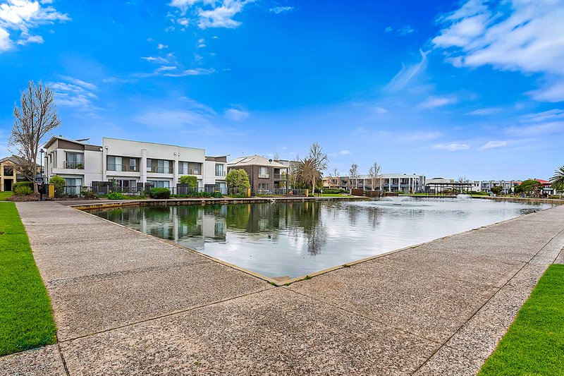 Photo - 6/51 Victoria Parade, Mawson Lakes SA 5095 - Image 11