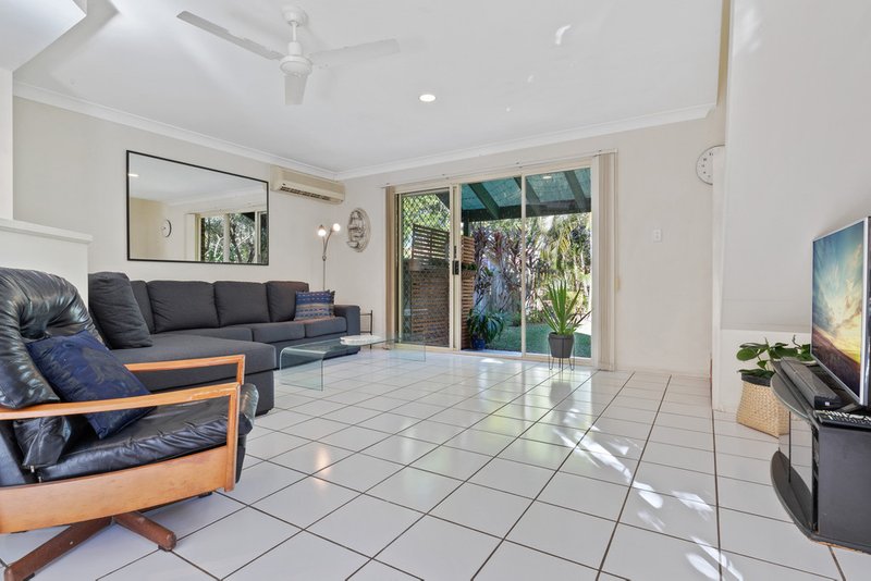 Photo - 65/125 Hansford Road, Coombabah QLD 4216 - Image 3