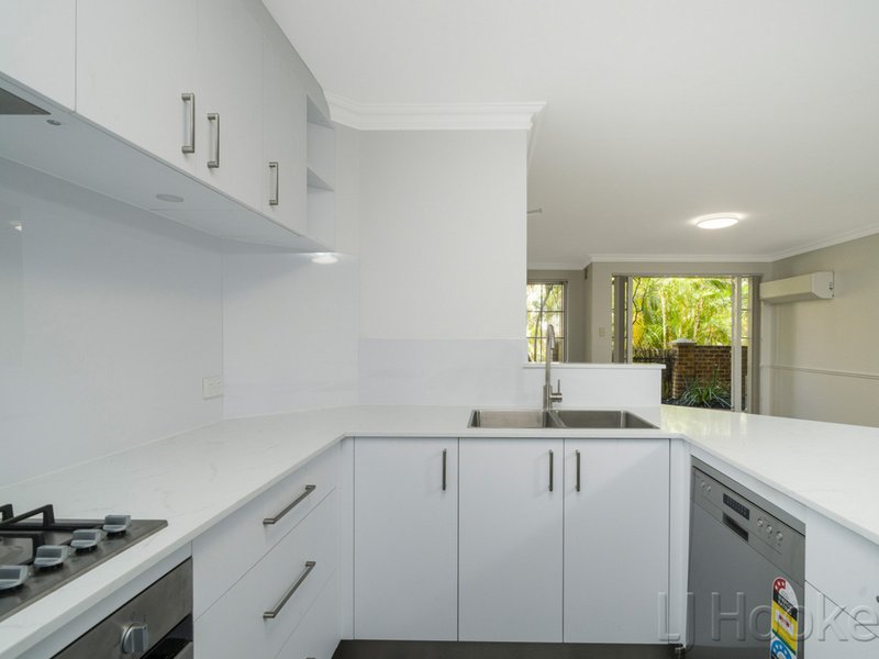 Photo - 65/125 Wellington Street, East Perth WA 6004 - Image 6