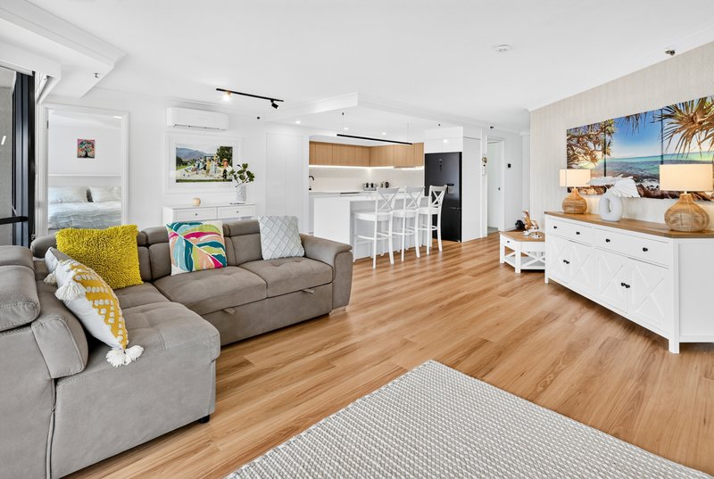 Photo - 65/15 Victoria Avenue, Broadbeach QLD 4218 - Image 1