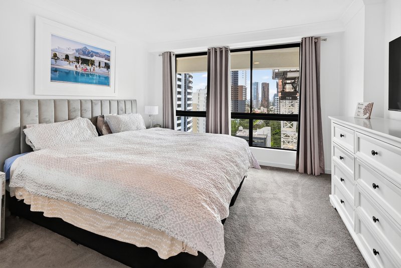 Photo - 65/15 Victoria Avenue, Broadbeach QLD 4218 - Image 7