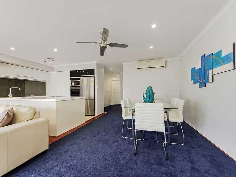 Photo - 65/16 Crescent Avenue, Mermaid Beach QLD 4218 - Image 5