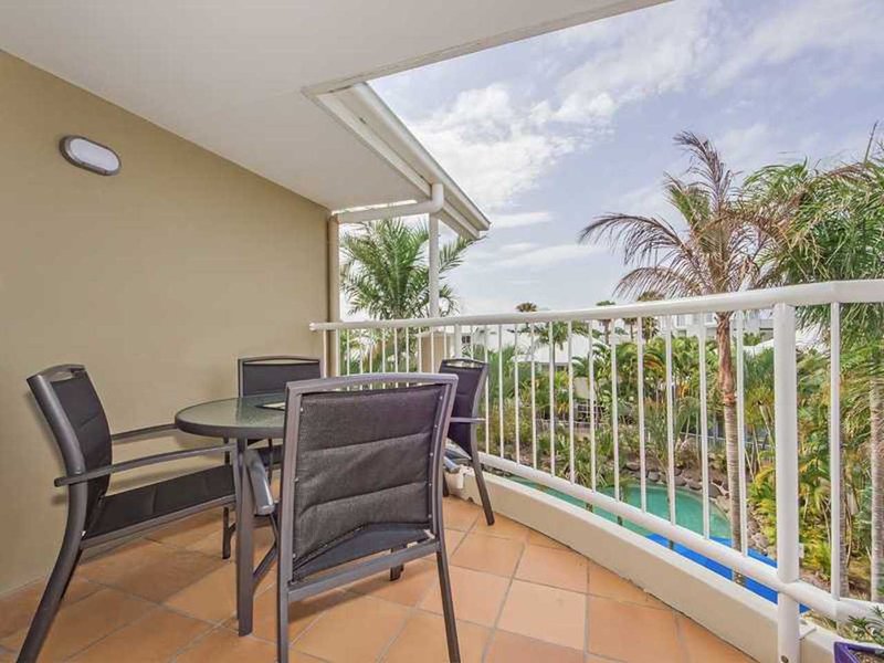 Photo - 65/16 Crescent Avenue, Mermaid Beach QLD 4218 - Image 7