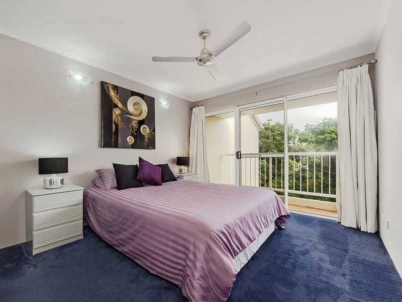 Photo - 65/16 Crescent Avenue, Mermaid Beach QLD 4218 - Image 8