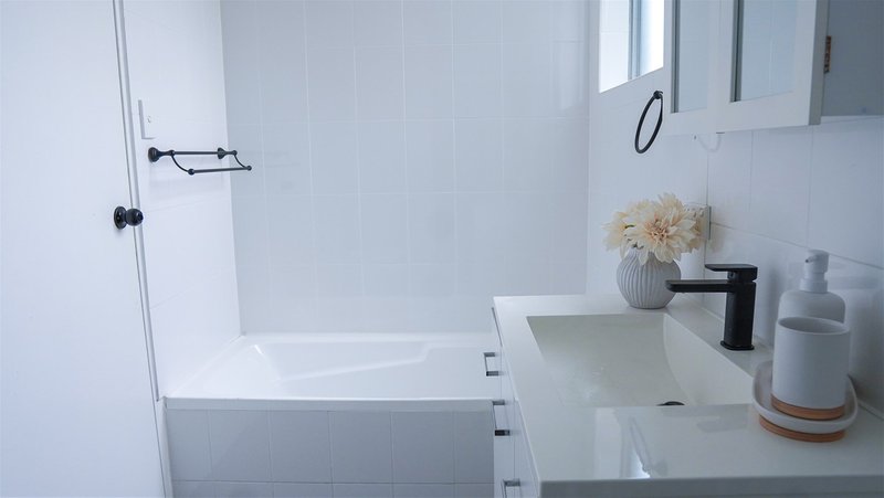 Photo - 6/52 Oaks Ave , Dee Why NSW 2099 - Image 4