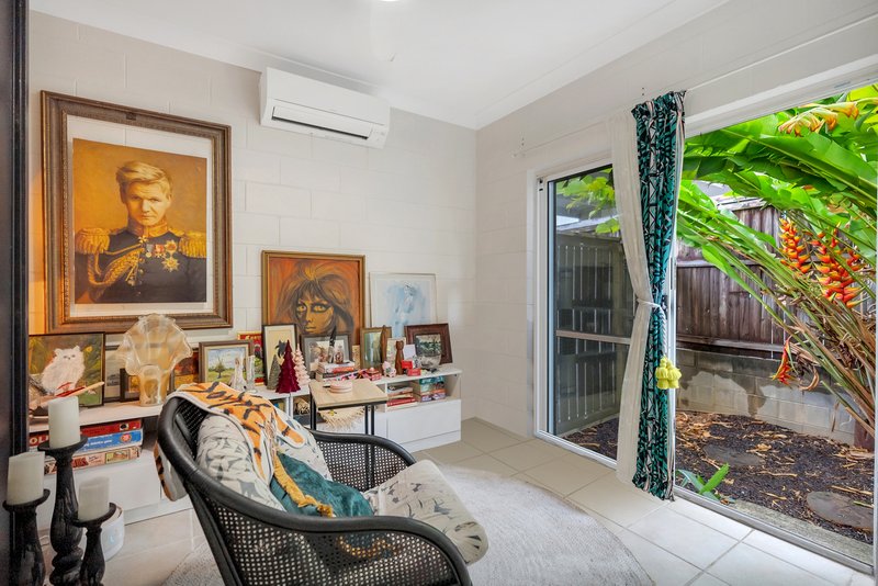 Photo - 6/52 Pease Street, Manoora QLD 4870 - Image 5