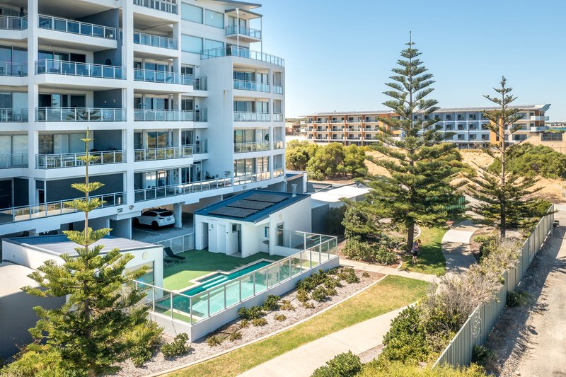 Photo - 6/52 Rollinson Road, North Coogee WA 6163 - Image 18