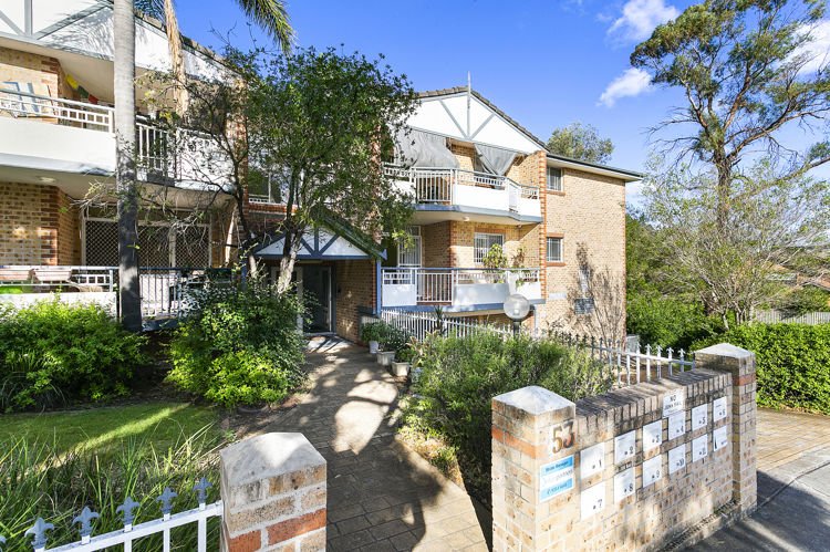 6/53-59 Windsor Road, Merrylands NSW 2160