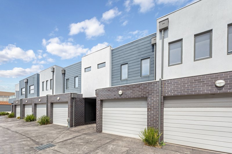 Photo - 6/53 Saxony Drive, Epping VIC 3076 - Image 13